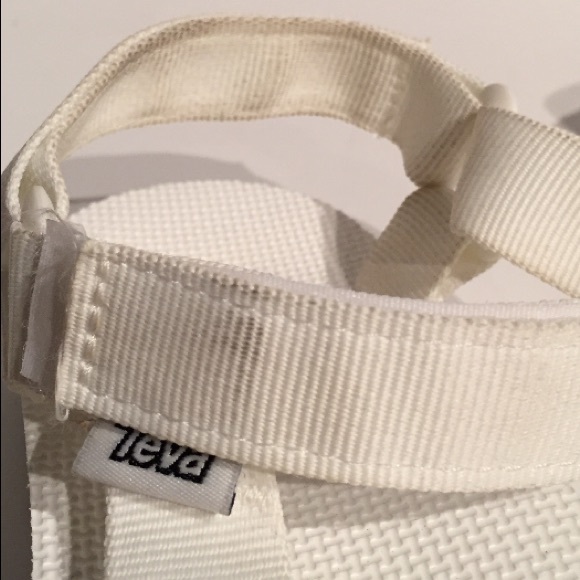 Teva Origunal Universal Bright White Sandal - Picture 5 of 8